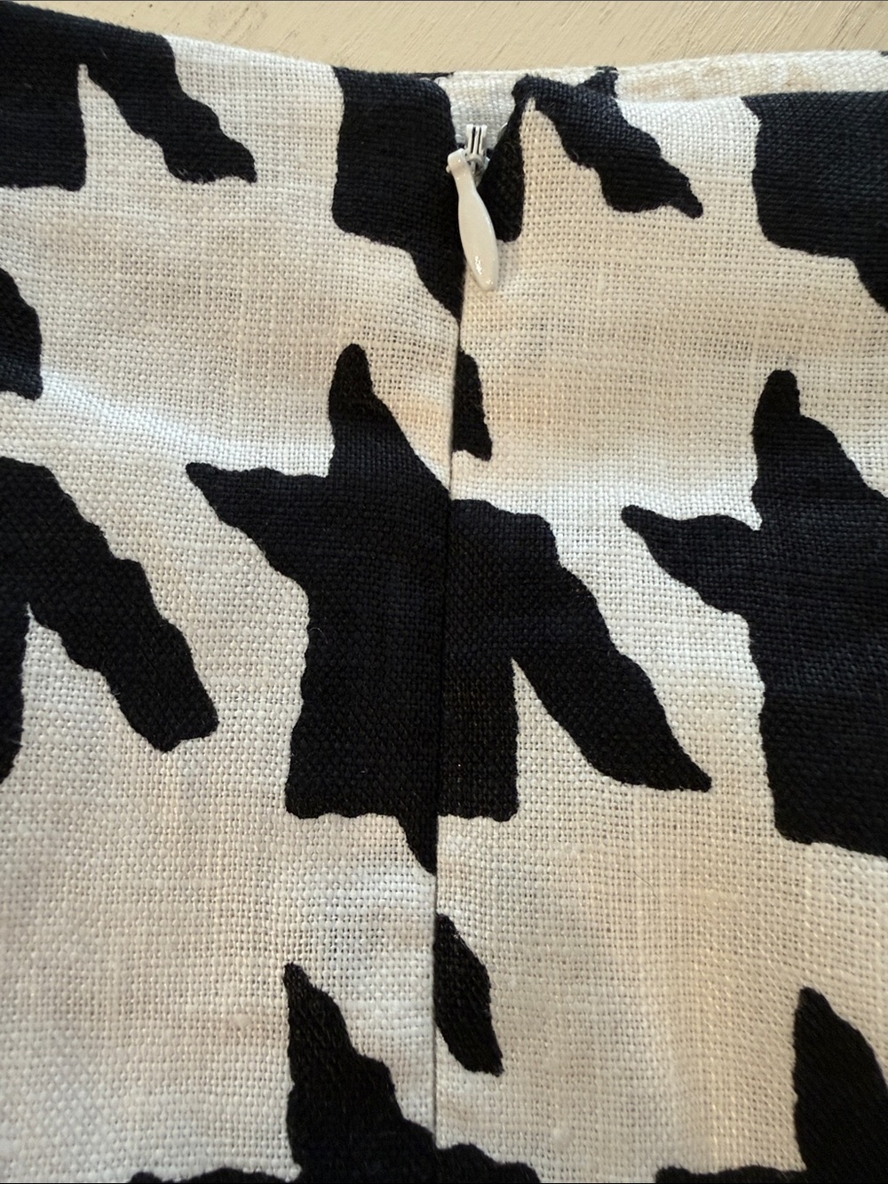 Rickie Freeman Teri Jon Linen Skirt Black White Abstract Pencil Skirt Size 6 - Picture 3 of 9